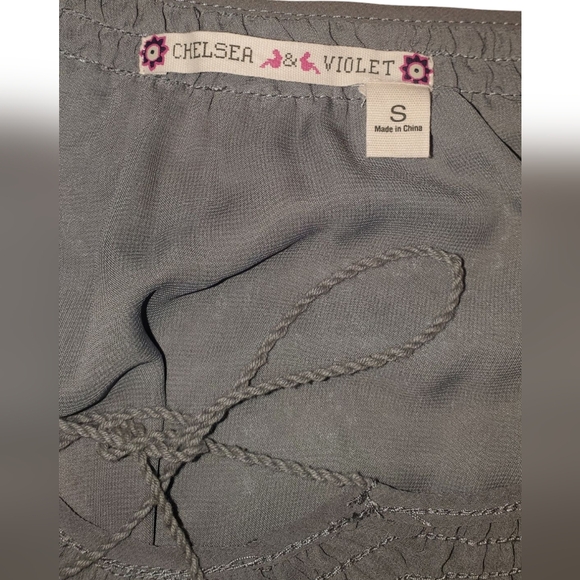 Chelsea & Violet Grey Embrodery Dress, Size Small, Boho - Picture 3 of 8